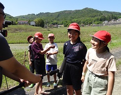 070514taue07