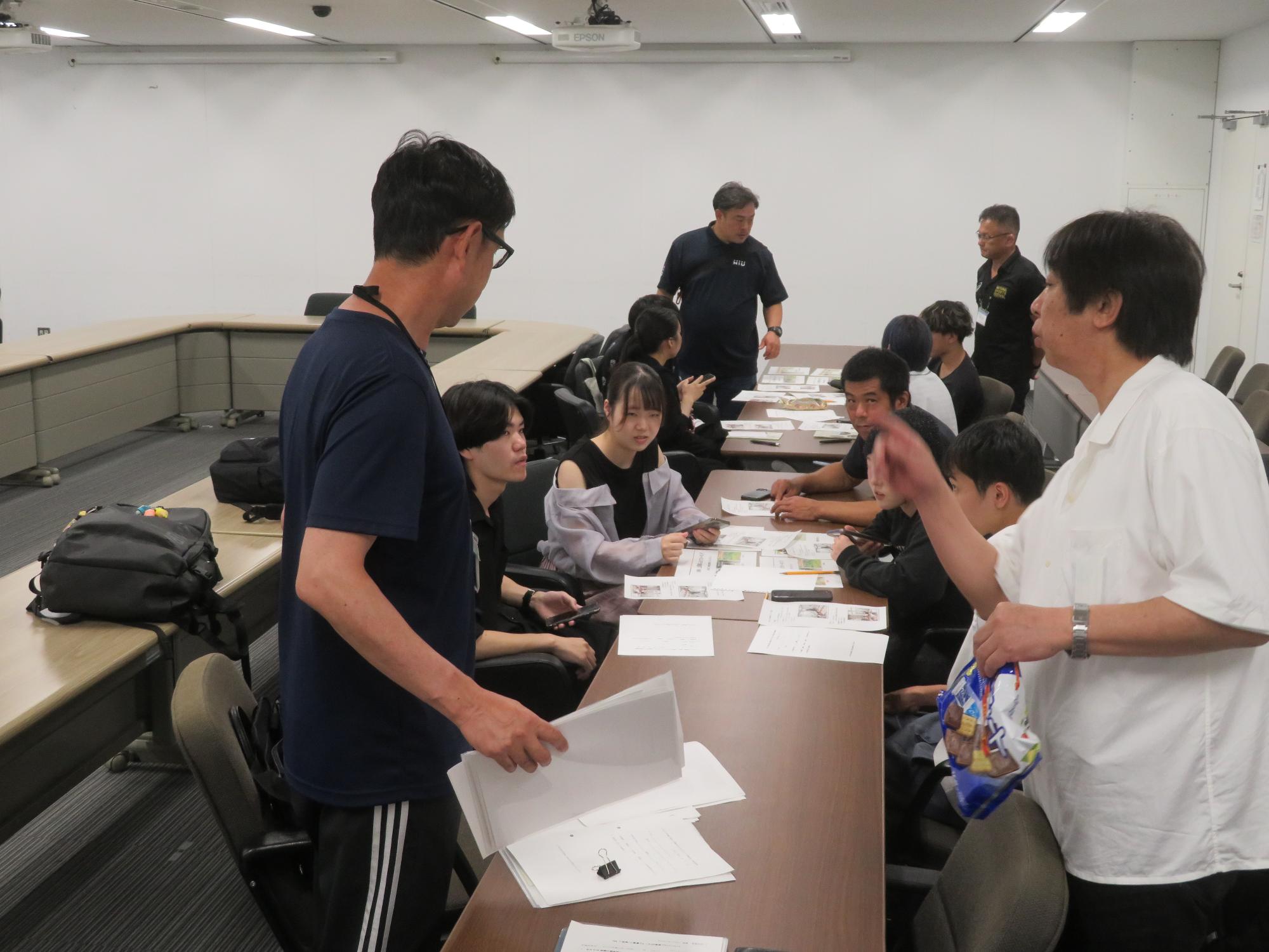 検討会議03
