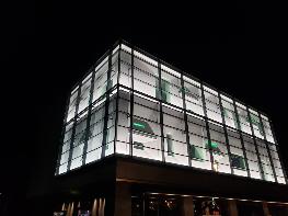東広島市立美術館