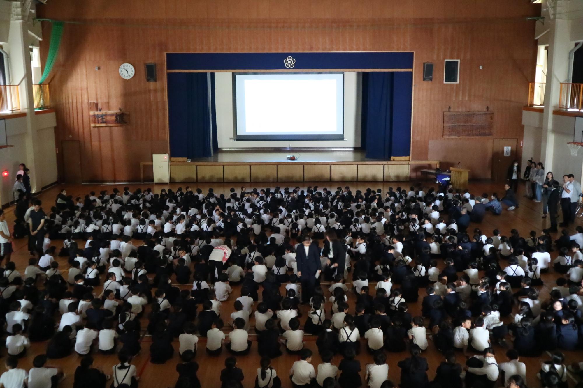 春のお楽しみ会の様子1