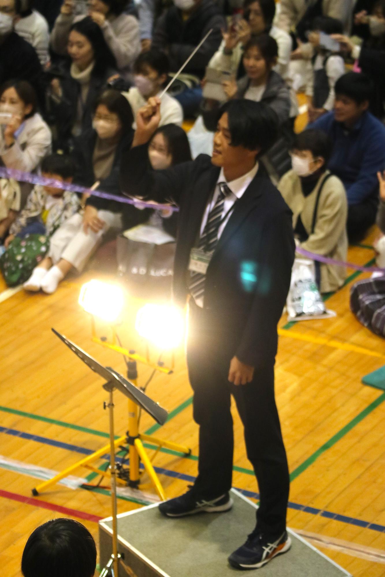 学習発表会の様子4年3