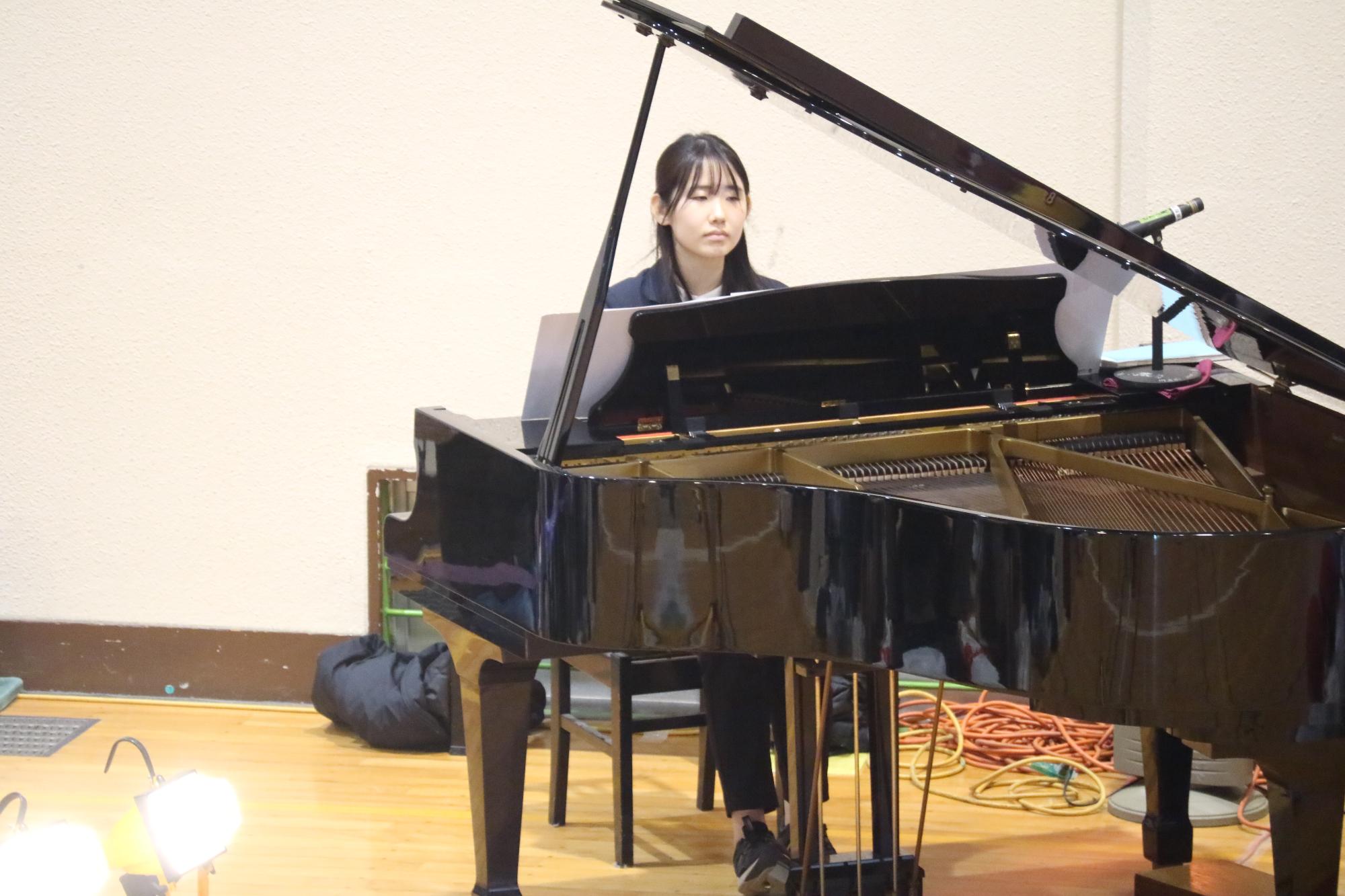 学習発表会の様子1年3