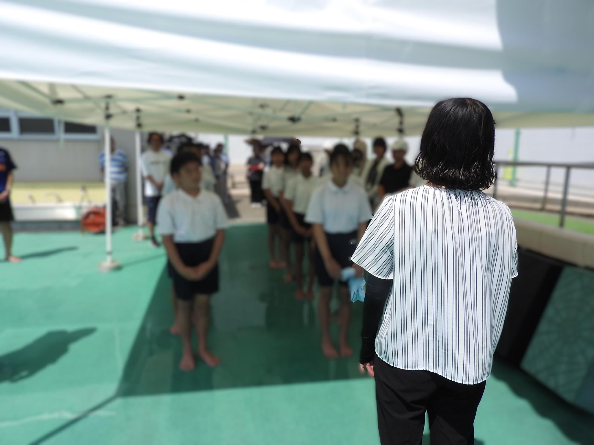 水泳記録会の練習と壮行会の様子4