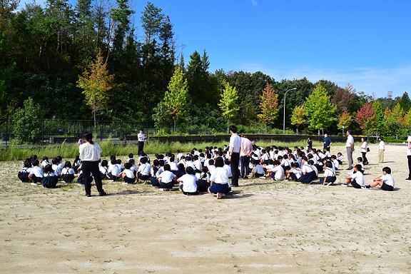 070919hinan04