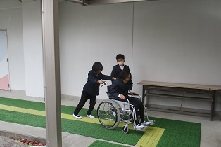 車椅子6