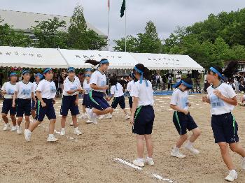みんなでジャンプ白団