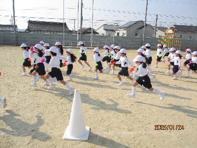 持久走を行っている様子