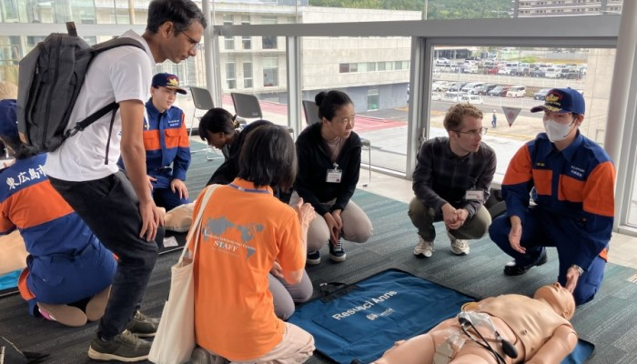 防災リーダーを東広島国際フェスタ2025ボランティア集合写真