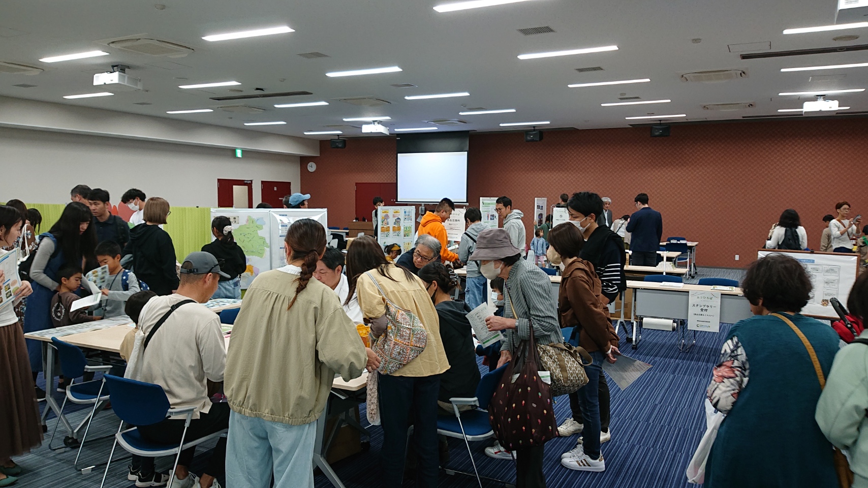 エコ探検隊のブースの様子
