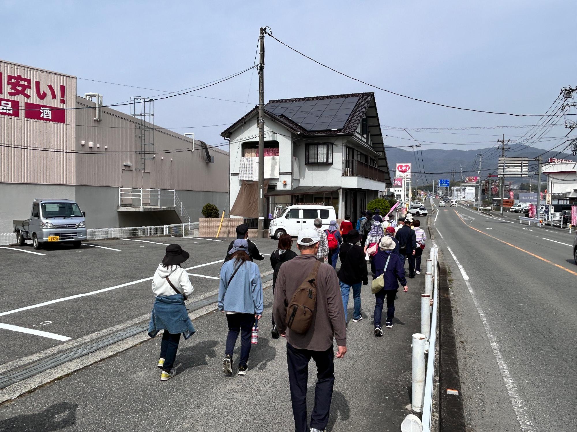 さくらウォーク（県道矢野安浦線）