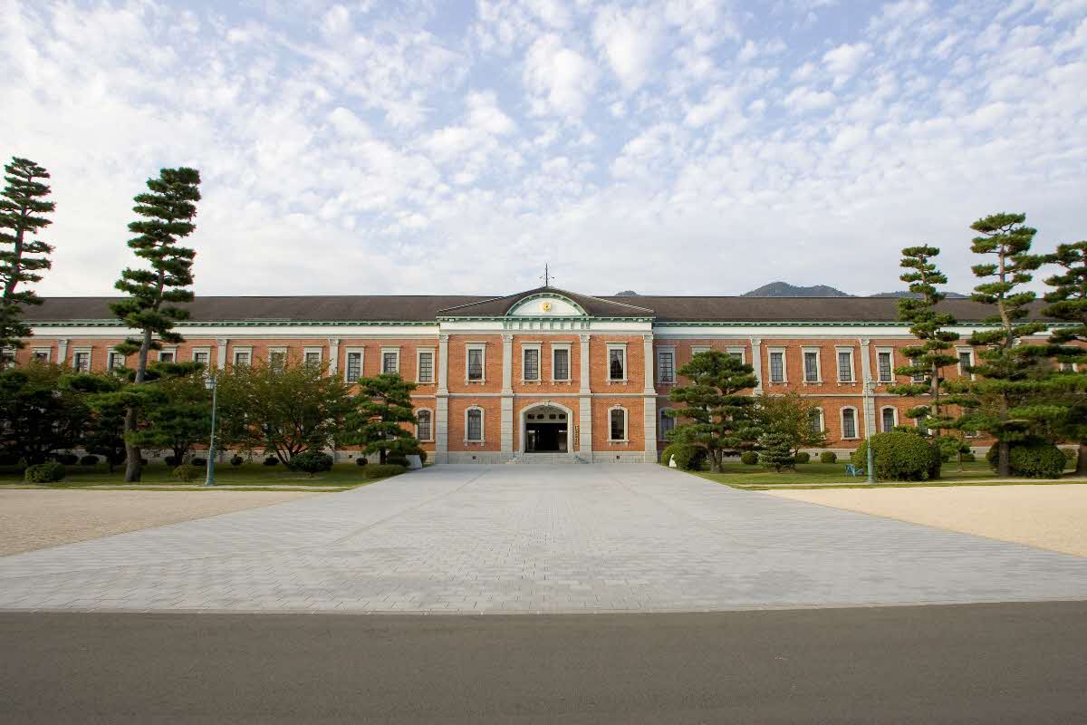第一術科学校（江田島市）