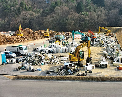 災害廃棄物処理現場（黒瀬町国近）の写真